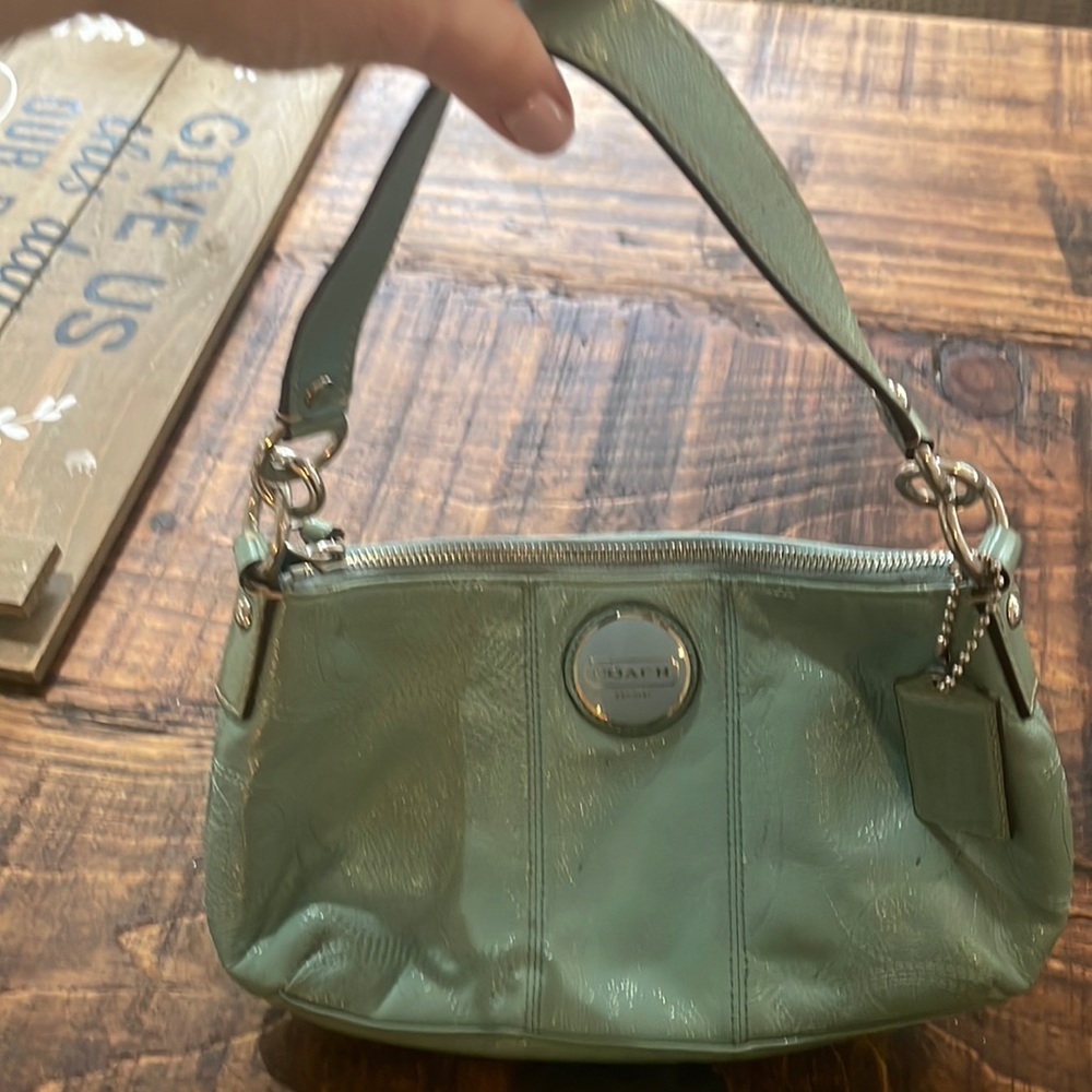 Coach bag so cute ! In great shape